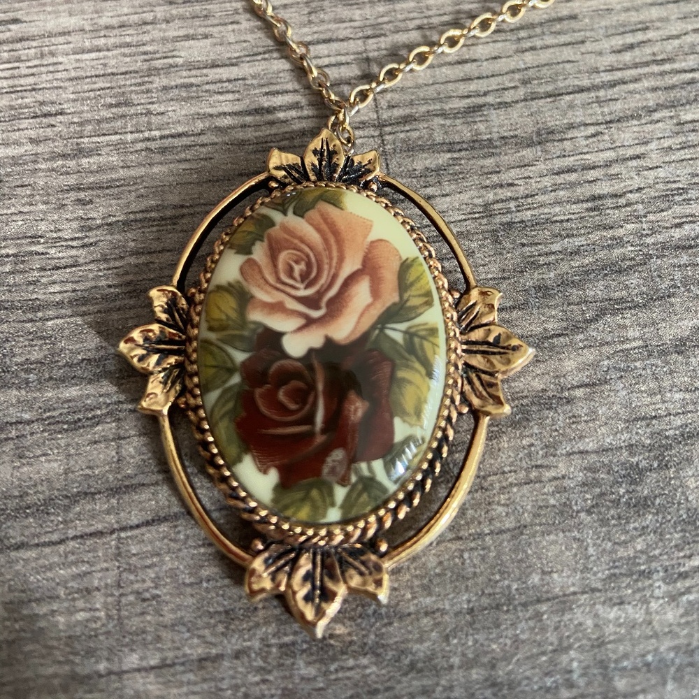 Sarah Conventry Necklace